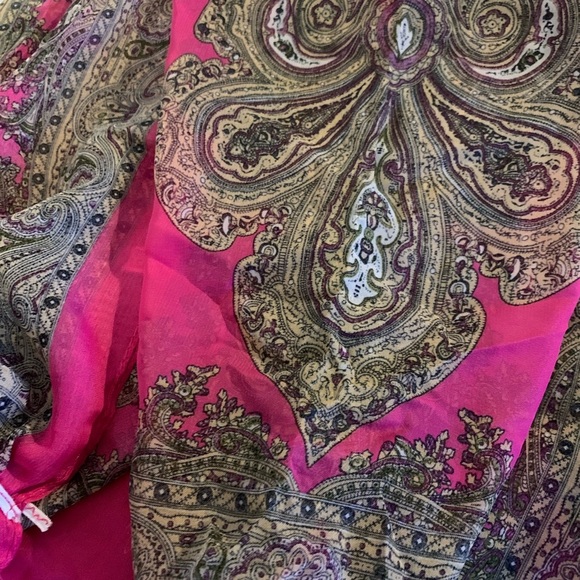 Pink Paisley Wrap-Around Sleeve Beach Top Cover-Up - Picture 3 of 3